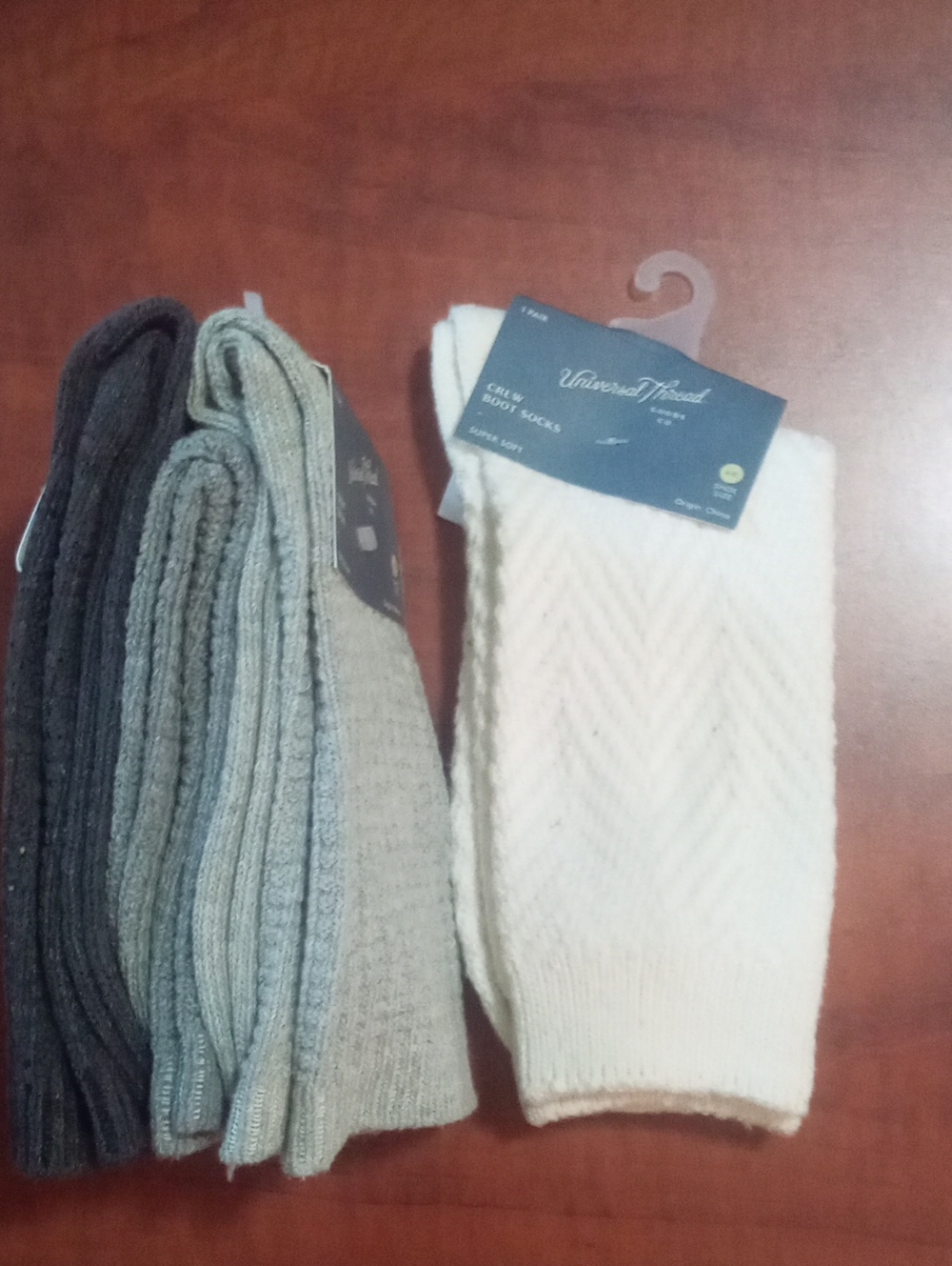 Universal Thread Crew Socks - Cream and Gray Assortment NWT 4-10